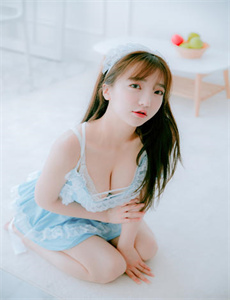 《夫妇以上恋人未满-二次元女趴着扒掉内衣内裤》