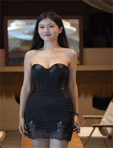 《赵露思乳液凸出来了-野兽的夜晚第四季忘不掉的前任》