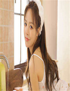 《下水道的美人鱼-女人的颜色视频大全免费》